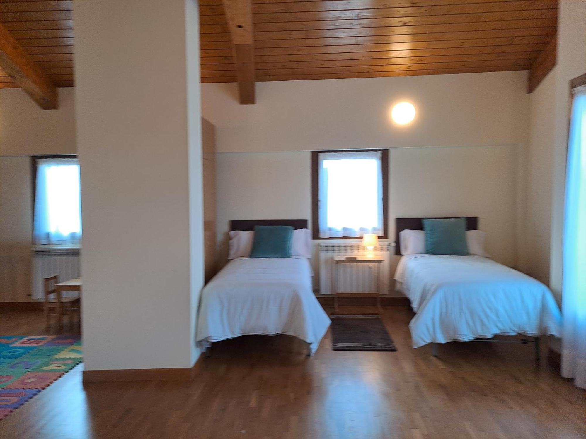 Casa Rural Torreblanca Urroz Eksteriør bilde